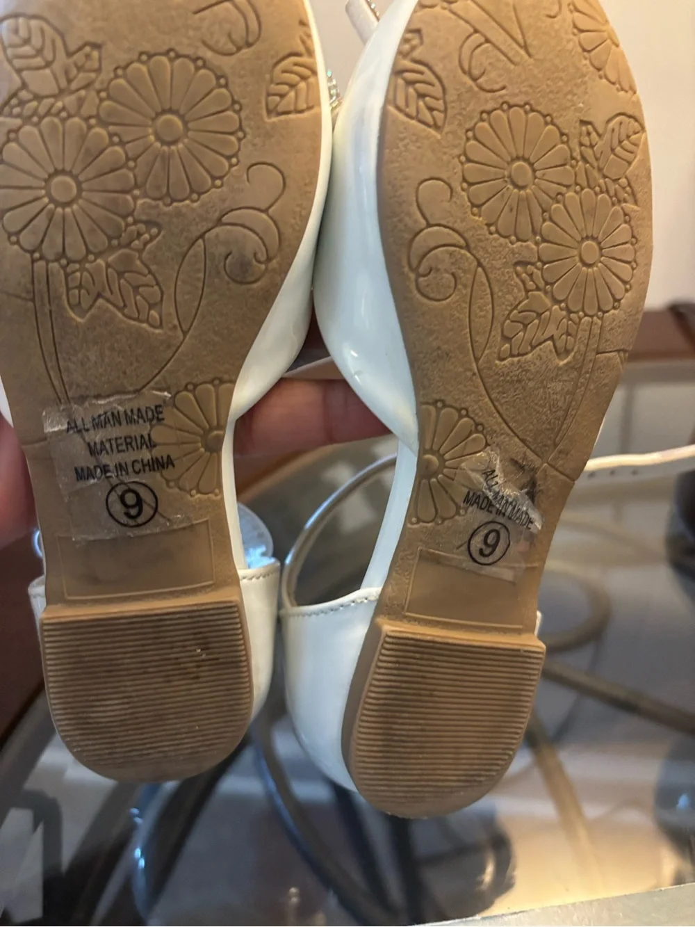 Soda White Girls Dress Shoes with Rhinestone Bow